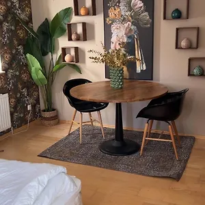  Apartment Studioroom Altstadt
