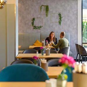 4* Hotell Mercure West
